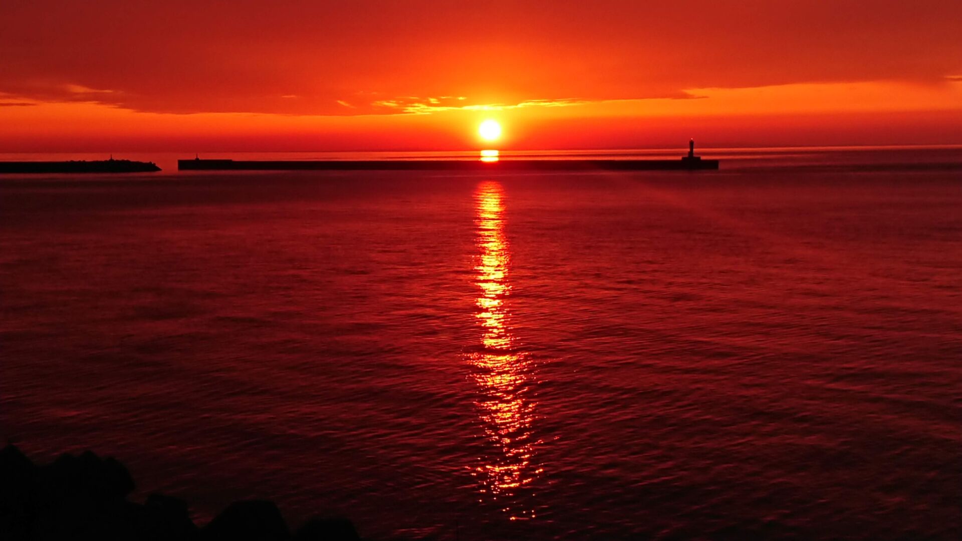 糸魚川は日本海の夕日もキレイです