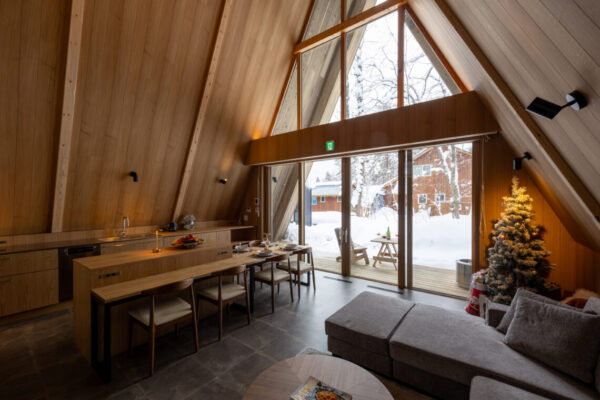 CHALET LUNA｜シャレー･ルナ(月椰)