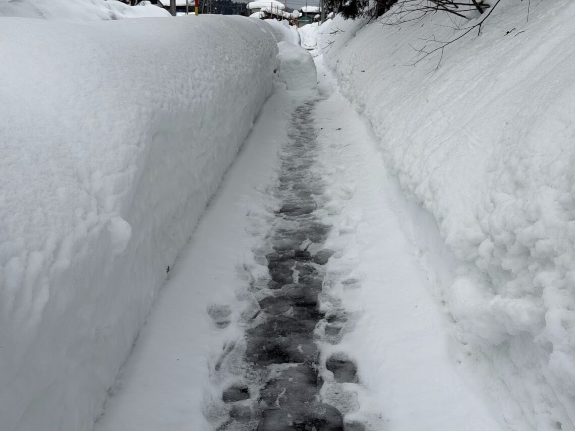 雪が解けた今、住まいのことを少しだけ考える