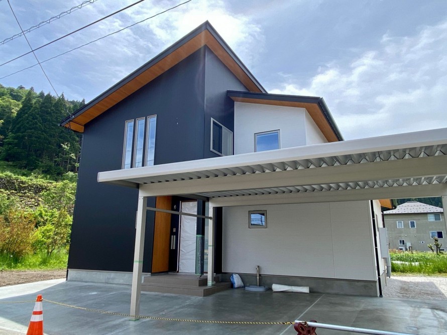 ここちよい居場所のある家|住宅完成見学会|糸魚川市|キヌカ塗り 280098163_1934519016738307_3601543652024817122_n