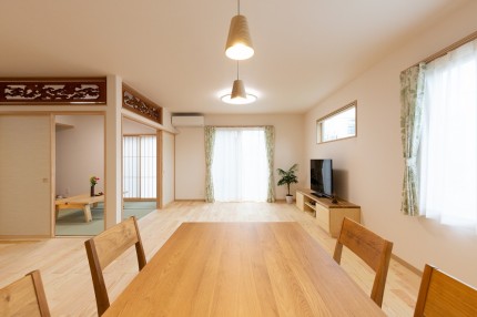 上越市新築住宅|注文住宅|二世帯住宅|建て替え|コンパクトに暮らす|自然落雪|欄間 上越市新築住宅|注文住宅|二世帯住宅|建て替え|コンパクトに暮らす|自然落雪|欄間