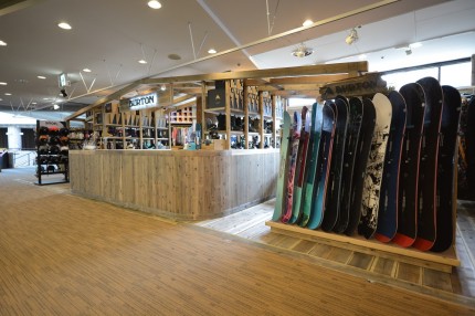 BURTON HAKUBA GORYU BURTON HAKUBA GORYU|上越市・妙高市・糸魚川市の注文住宅|ハウスメーカー|工務店|建築設計|カネタ建設