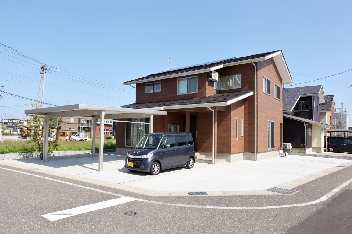 カネタ建設は上越・糸魚川地域で注文住宅をてがけている建設会社です