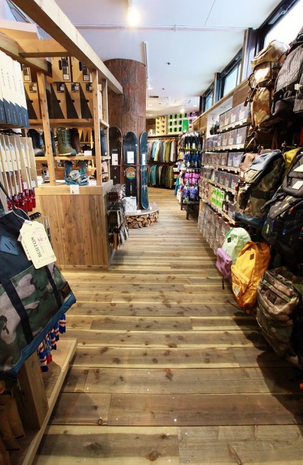 BURTON HAKUBA GORYU BURTON HAKUBA GORYU|上越市・妙高市・糸魚川市の注文住宅|ハウスメーカー|工務店|建築設計|カネタ建設