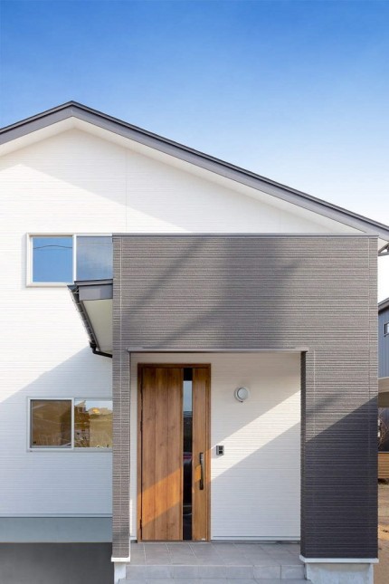 上越市新築住宅|注文住宅|ワークスペース|家事動線|吹き抜け|外観 上越市新築住宅|注文住宅|ワークスペース|家事動線|吹き抜け|外観
